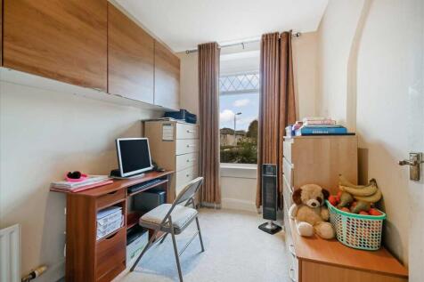 Bedroom Three (1)