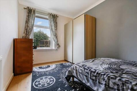 Bedroom Two (1)