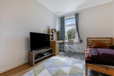 Bedroom Three (1)