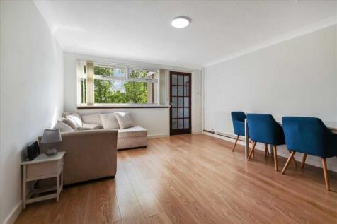 Lounge Dining (2)