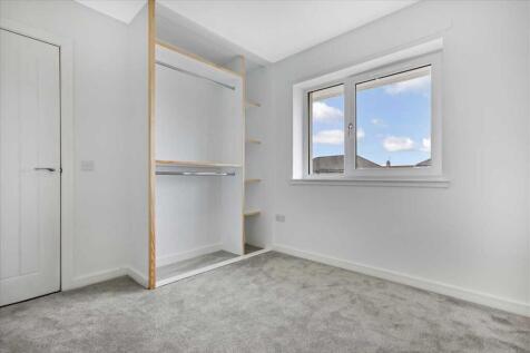 Bedroom Two (2)