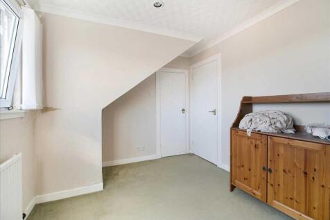 Bedroom Two (2)