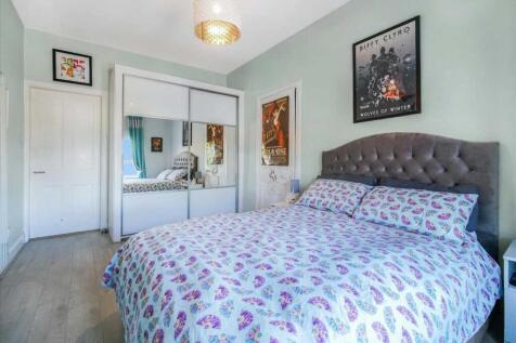 Bedroom Two (2)
