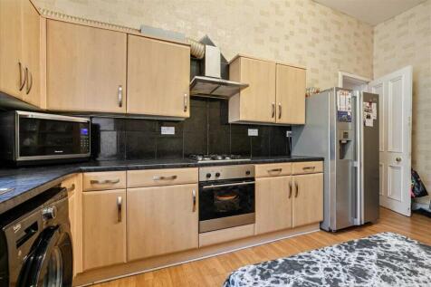 Kitchen (2)