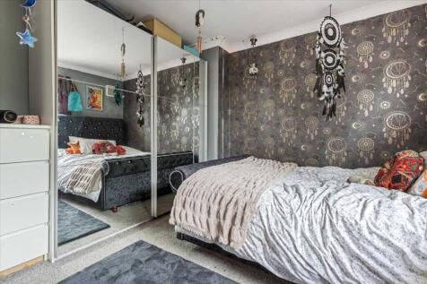 Bedroom Two (2)