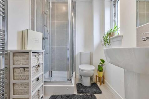 En-Suite (1)