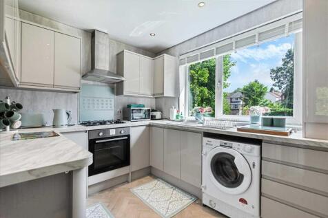 Kitchen (1)