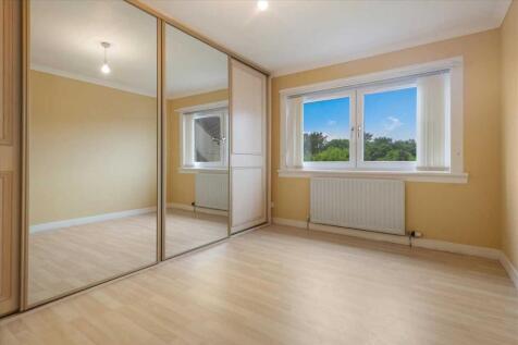 Bedroom Two (1)