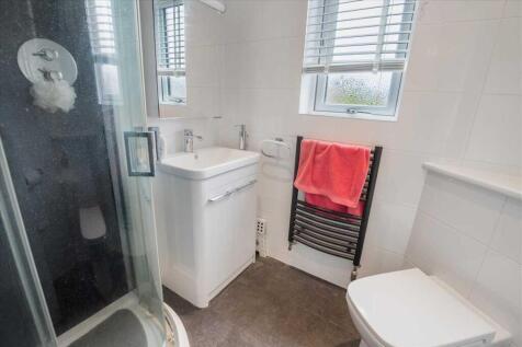 Shower Room (1)