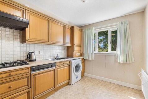 Kitchen (2)