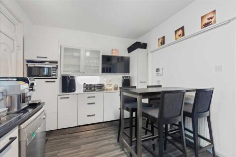 Kitchen Dining (1)