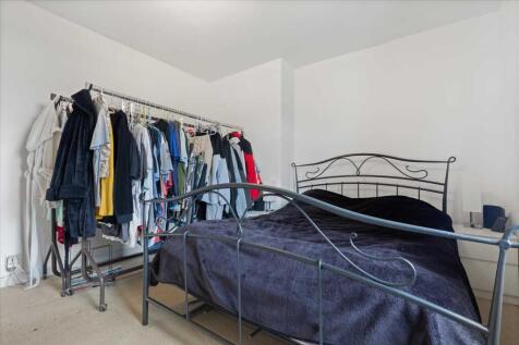 Bedroom One (2)