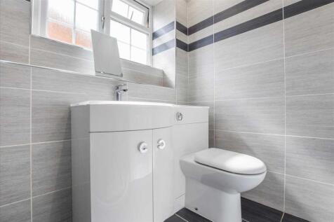 En-Suite (2)