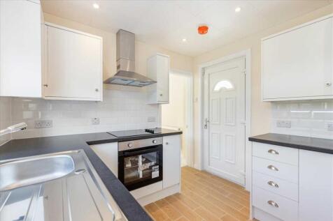 Kitchen (2)