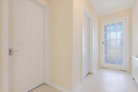 Entrance Hallway (1)
