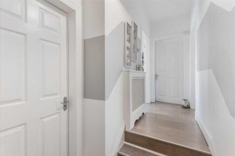 Entrance Hallway (1)