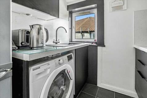 Kitchen (1)