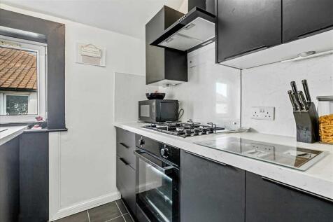 Kitchen (2)