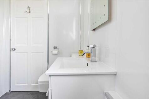 Bathroom (2)