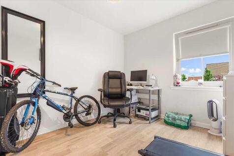 Bedroom Two (1)