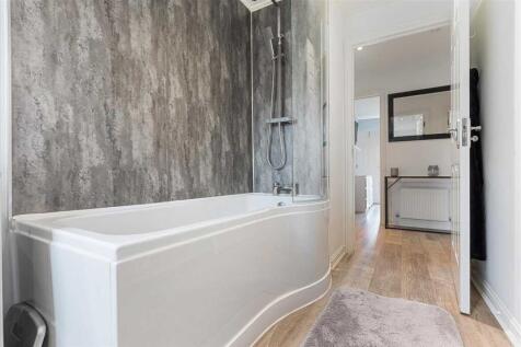 Bathroom (2)