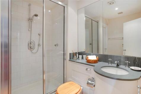 Family Shower Room