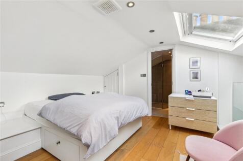 Mezzanine Bedroom