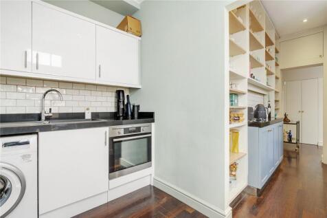 Kitchen/Utility