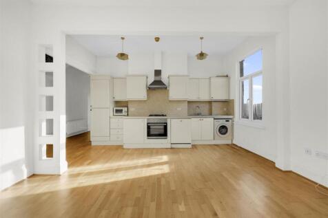 Reception/Kitchen