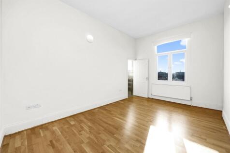Principle Bedroom