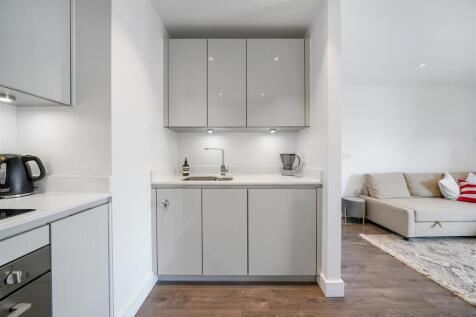 Side Kitchen