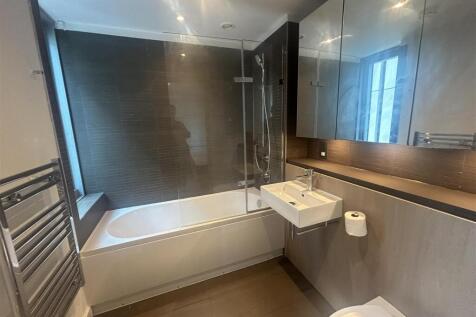 Ensuite.jpg