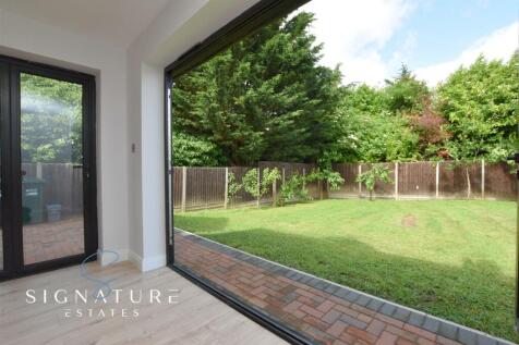 Bi-Fold Doors.jpg