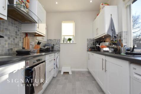Kitchen 2 (12).jpg