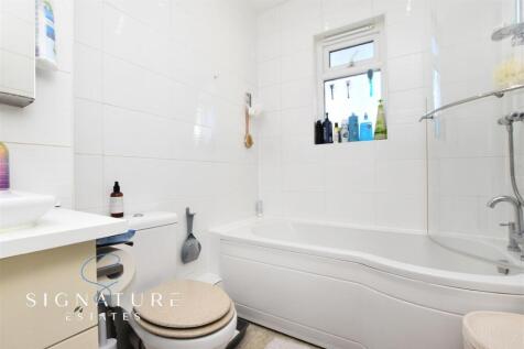 Bathroom  .jpg