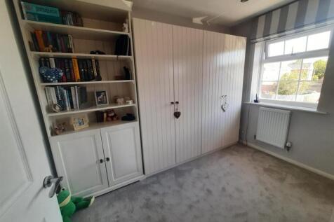 bedroom.jpg