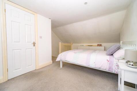 Bedroom 1 (Master)