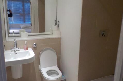Ensuite shower room