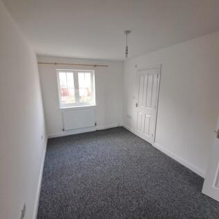 Bedroom 1 (2nd Floor)