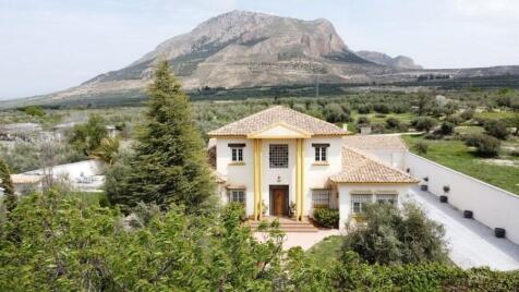 Property Image 4