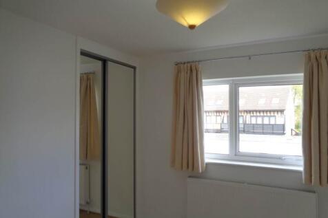 Shirley Close 33 Bed