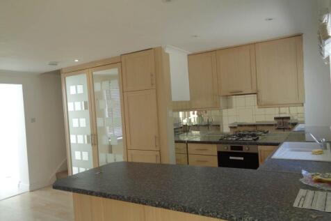 Applestrees 15 Kitch