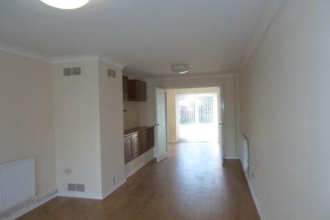 Shirley Close Living