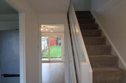 Little Meadow 18 Hal