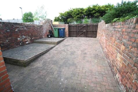 yard 2 