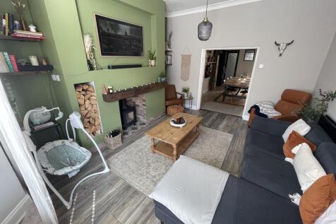 4-living-room-2