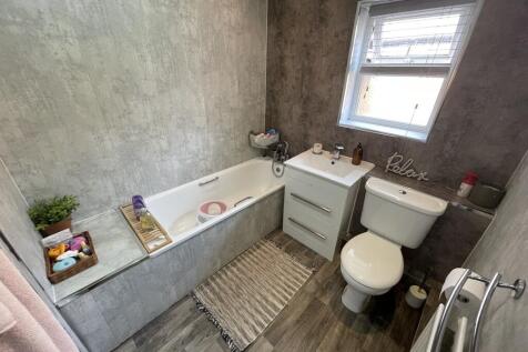 12-bathroom