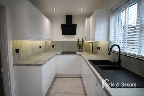 Kitchen 4