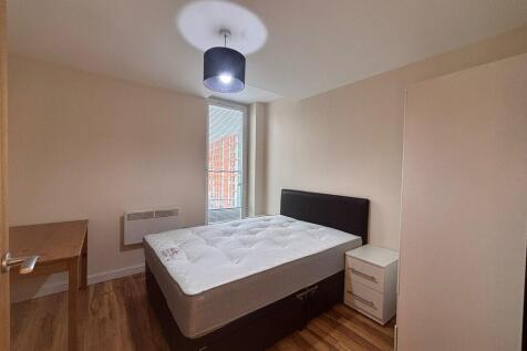 IMG-20251030-WA00...