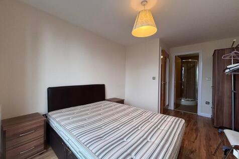 IMG-20251030-WA00...